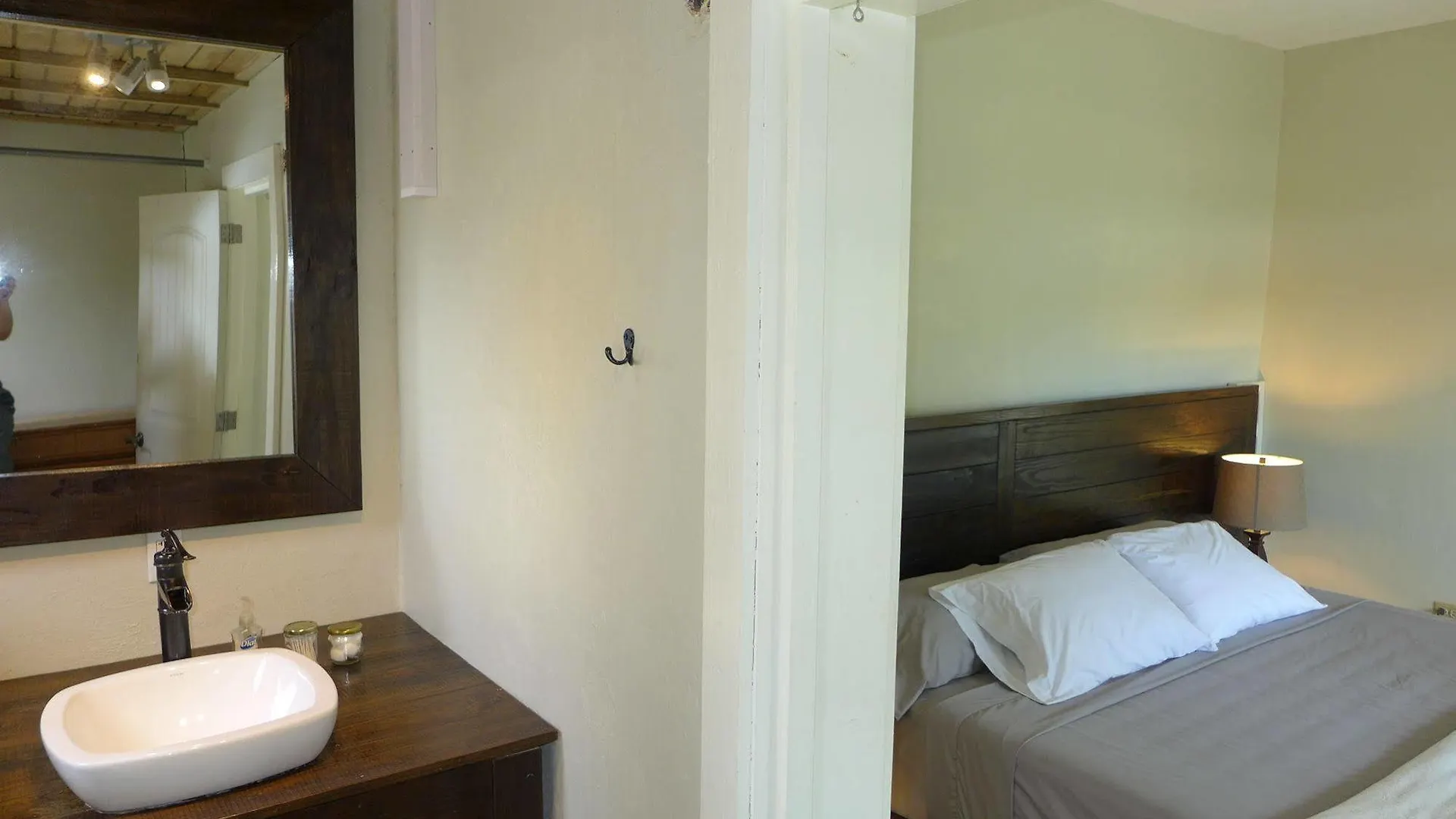Two Sandals - A Boutique Hotel Nazareth