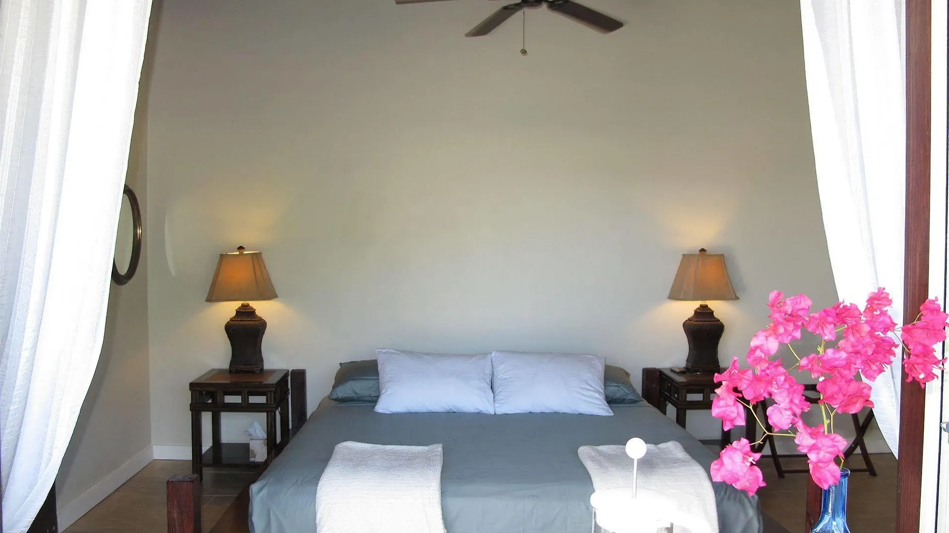 Two Sandals - A Boutique Hotel Nazareth
